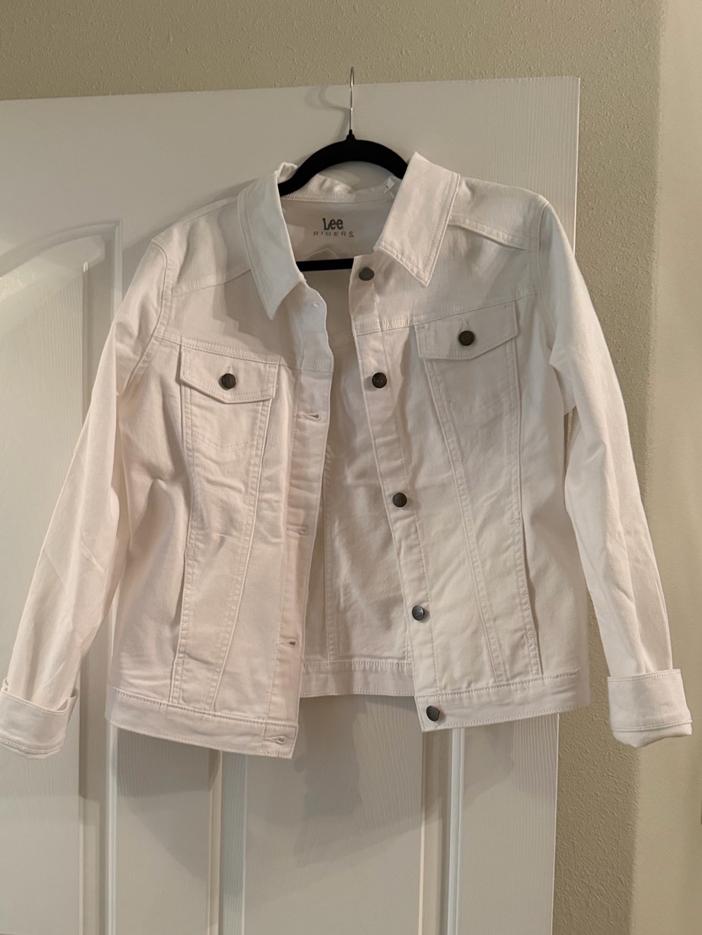 Lee Women's White Denim Jacket with Button Front